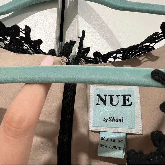 Nue black lace midi dress - Picture 3 of 3